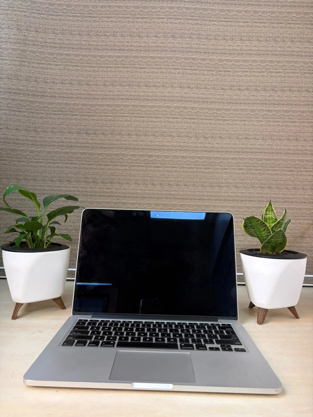 Refurbished Apple MacBook Pro 13-inch 2015 A1502 (Core i5 | 8GB RAM | 256GB SSD) – Big PC Bazaar