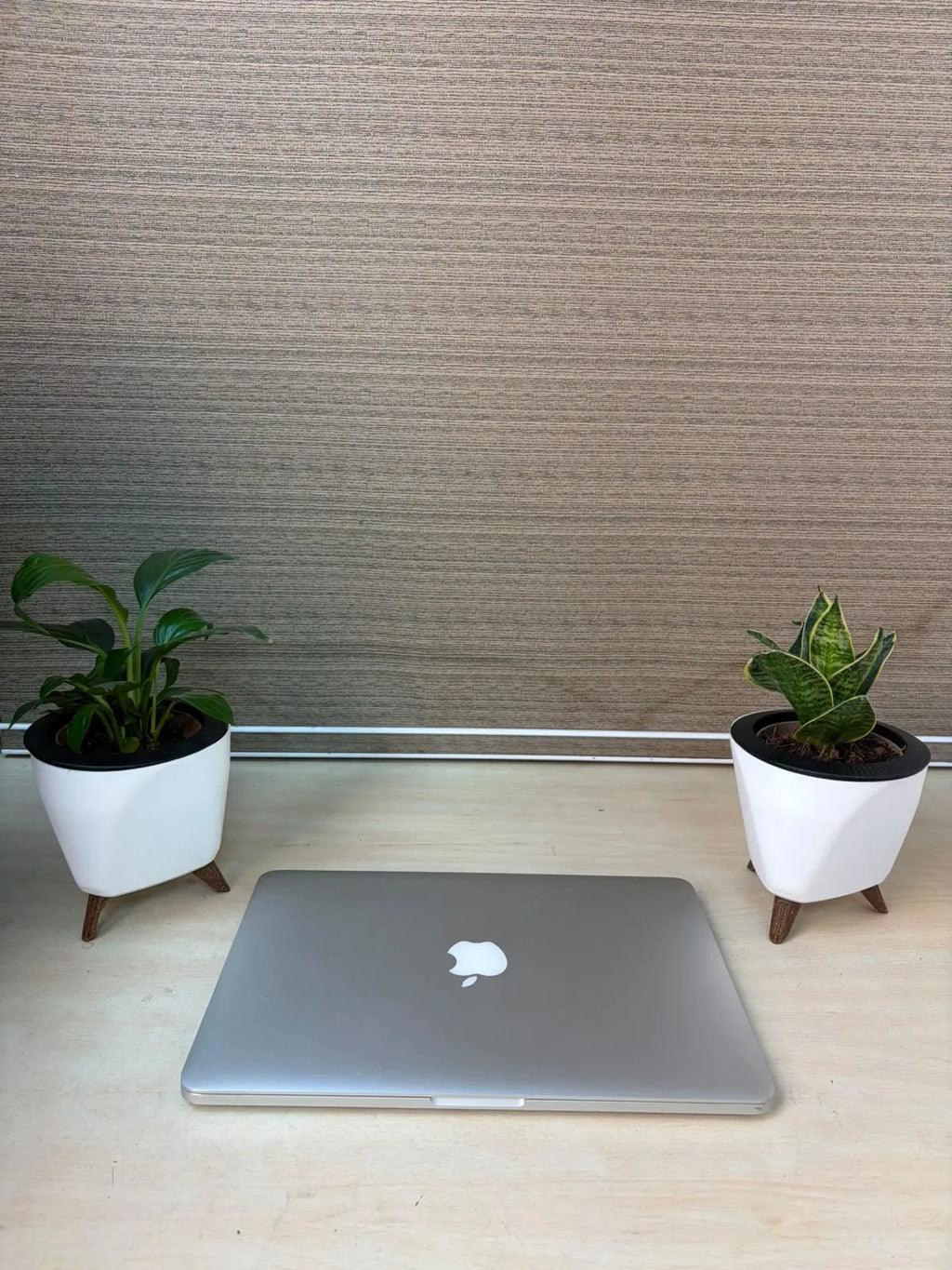 Refurbished Apple MacBook Pro 13-inch 2015 A1502 (Core i5 | 8GB RAM | 256GB SSD) – Big PC Bazaar